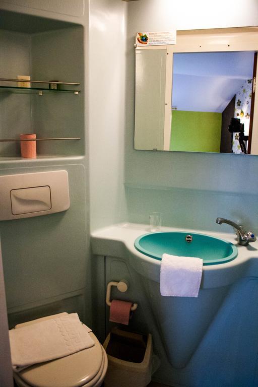 Auberge De La Fontaine Villiers-sur-Suize Kamer foto